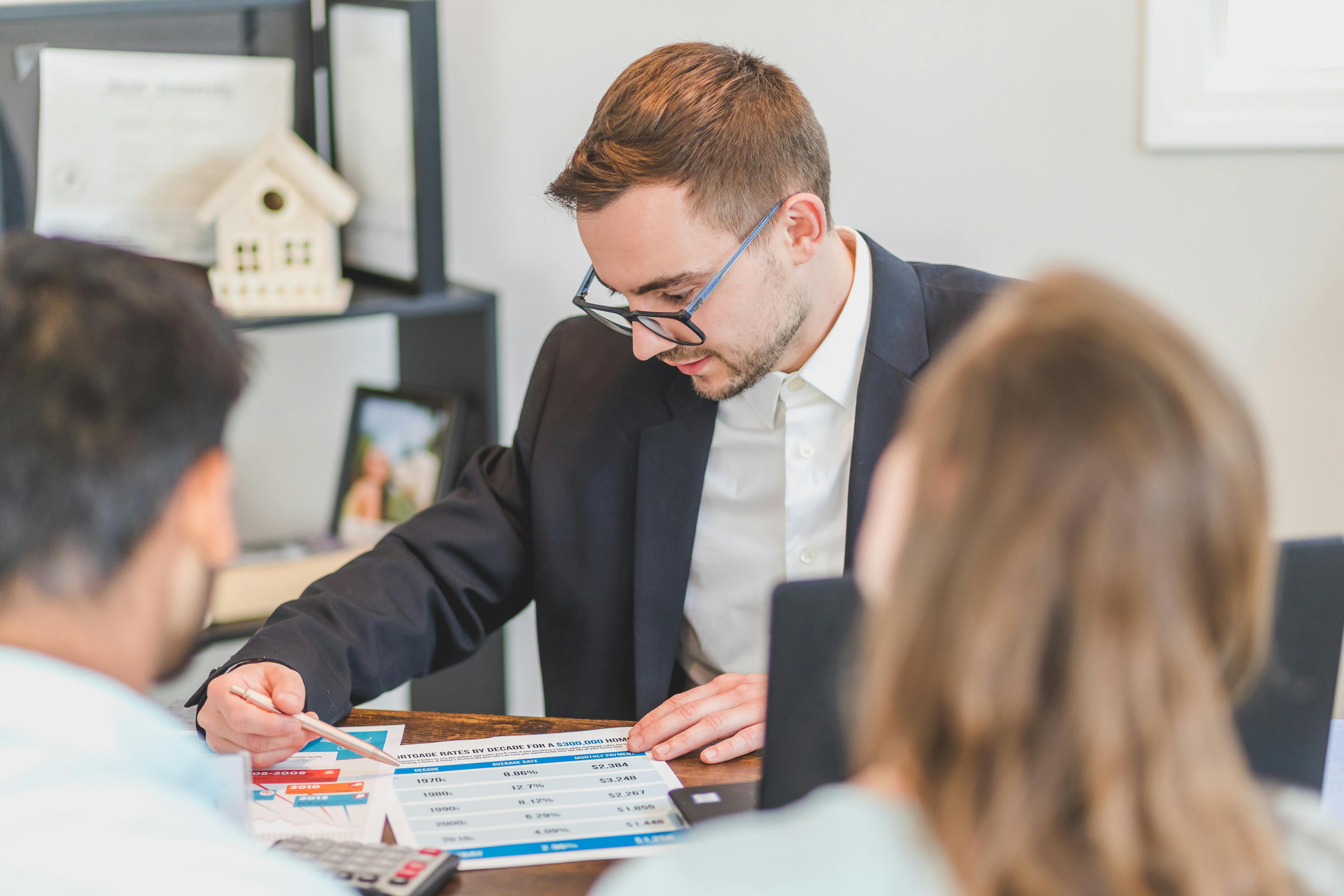About CB Consulting